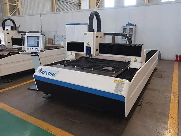ประเทศจีนเครื่อง cnc 3015 1000 วัตต์ไฟเบอร์เลเซอร์ราคาเครื่องตัดสำหรับการตัดท่อ